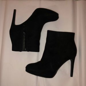 Black Heeled Boot